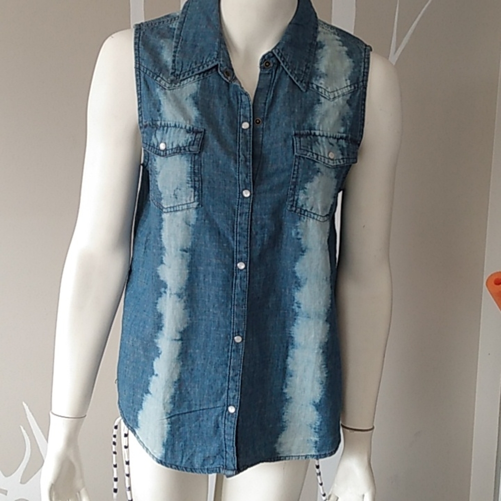 Arizona Jean top Large